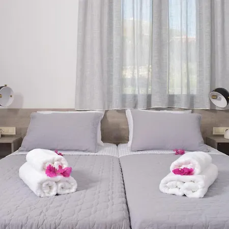 Romantic Corner Maisonette *